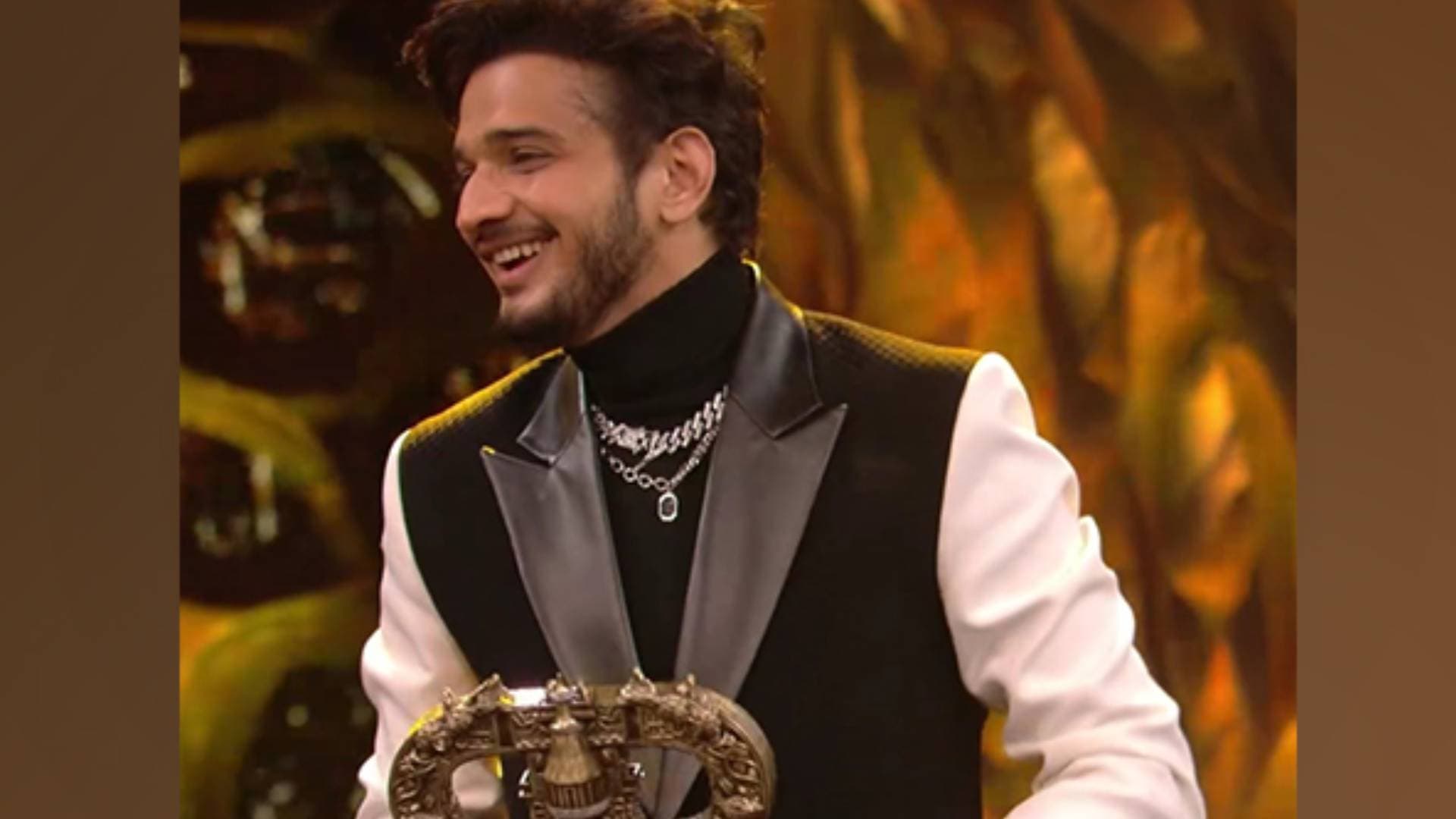 Munawar Faruqui Wins Bigg Boss 17, Beats Abhishek Kumar to win the Finale Race