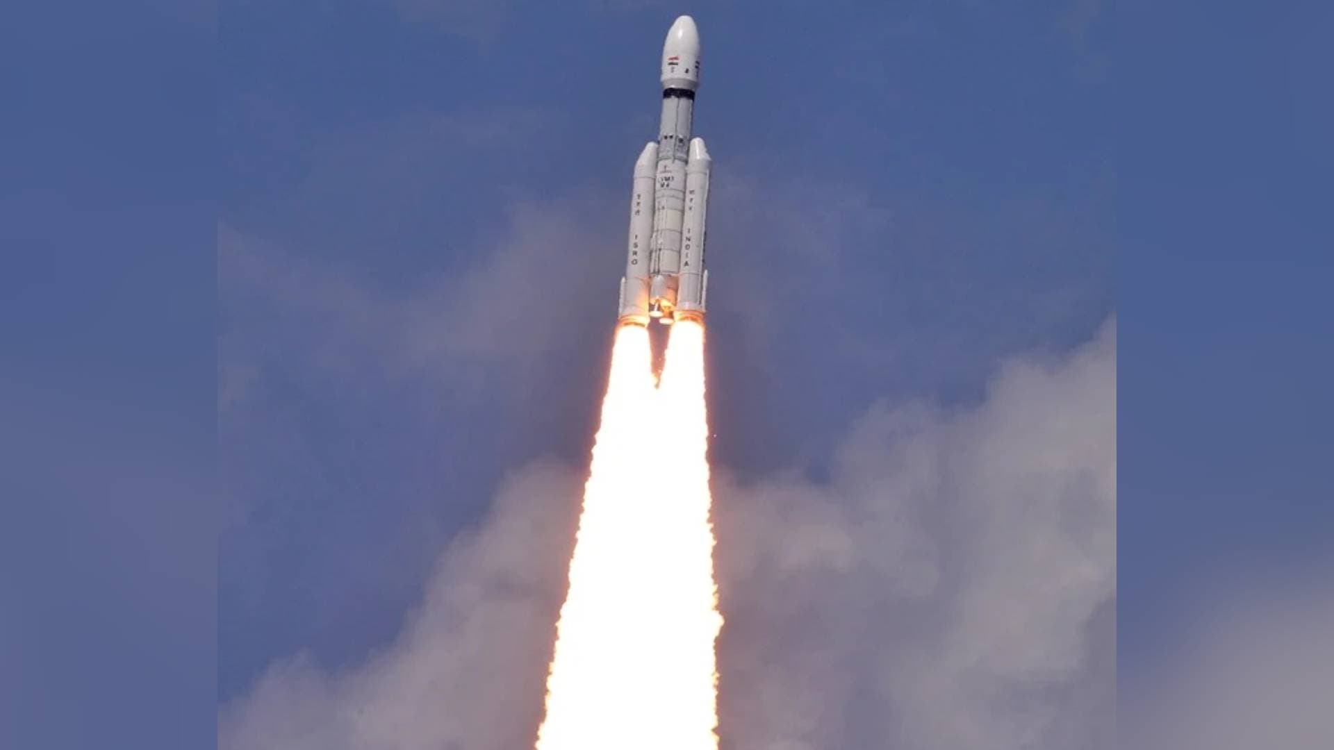 Chandrayaan-3 Rocket Part Hits The Ocean From The Space