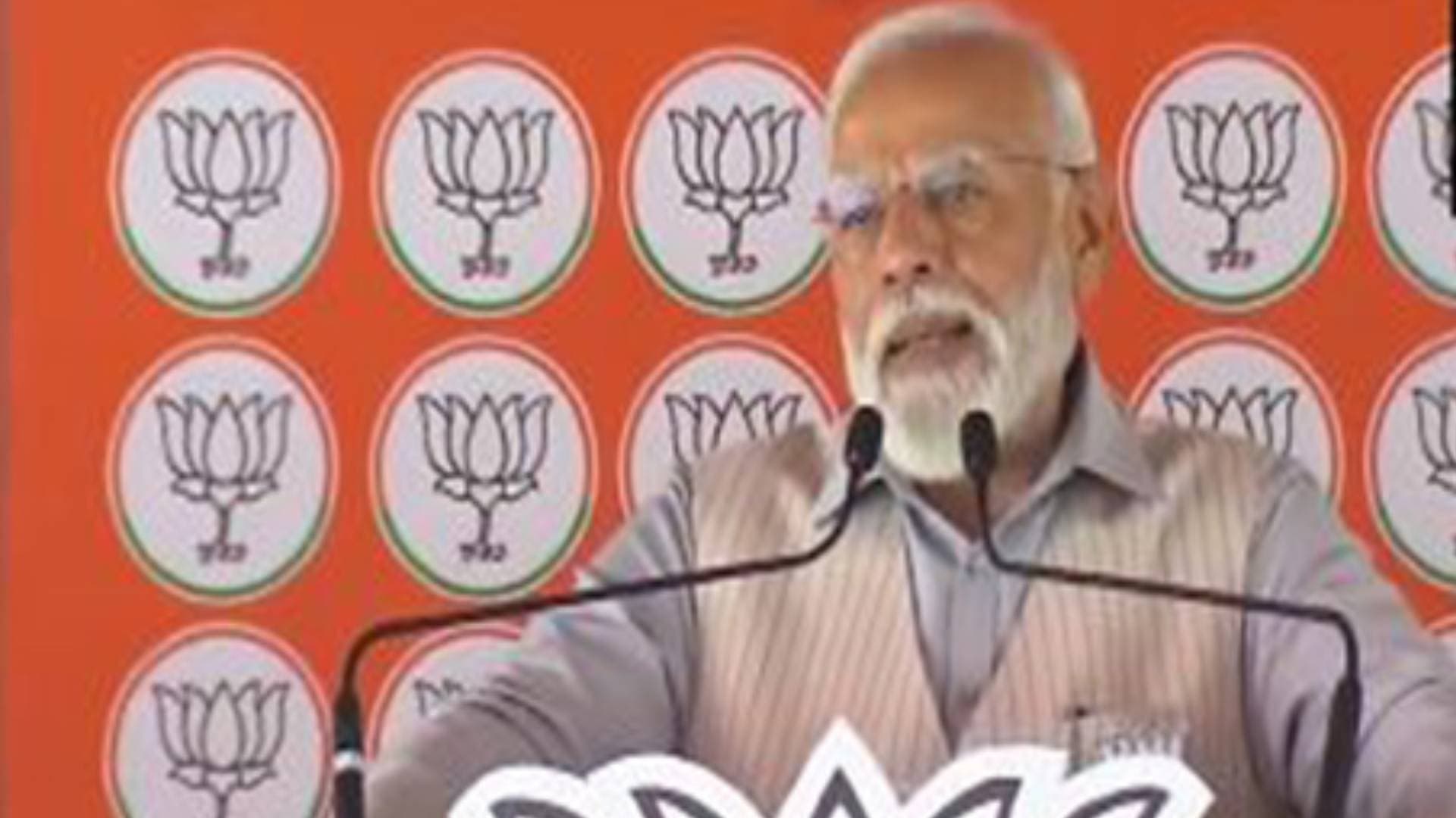 "Do ladkon Ki Film Jo Pichhali Baar Flop Ho Chuki Hai...": PM Targets Rahul, Akhilesh In Saharanpur