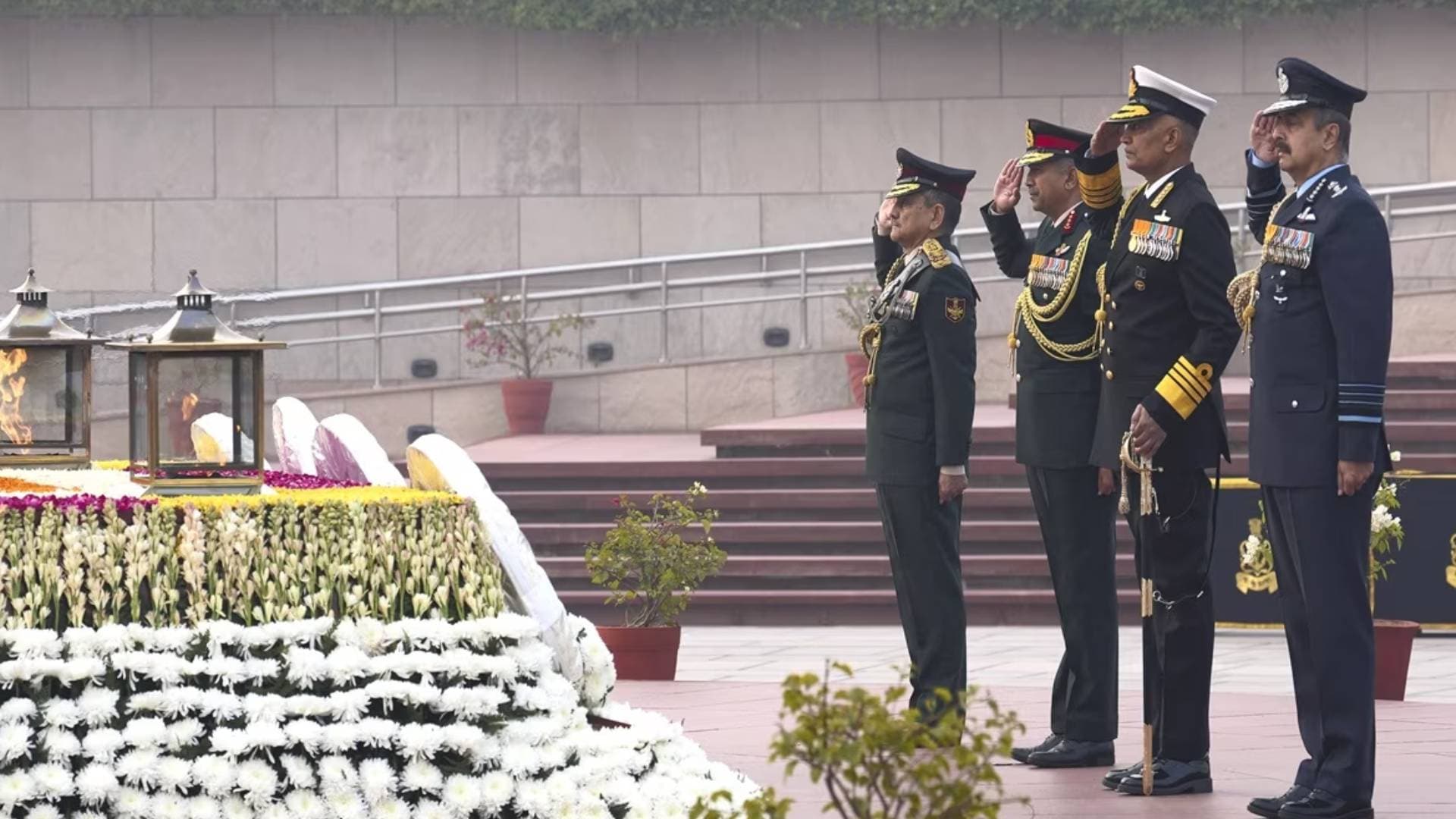Navy Day 2023: Defence Chiefs Lay Wreaths At War Memorial In Solemn Ceremony