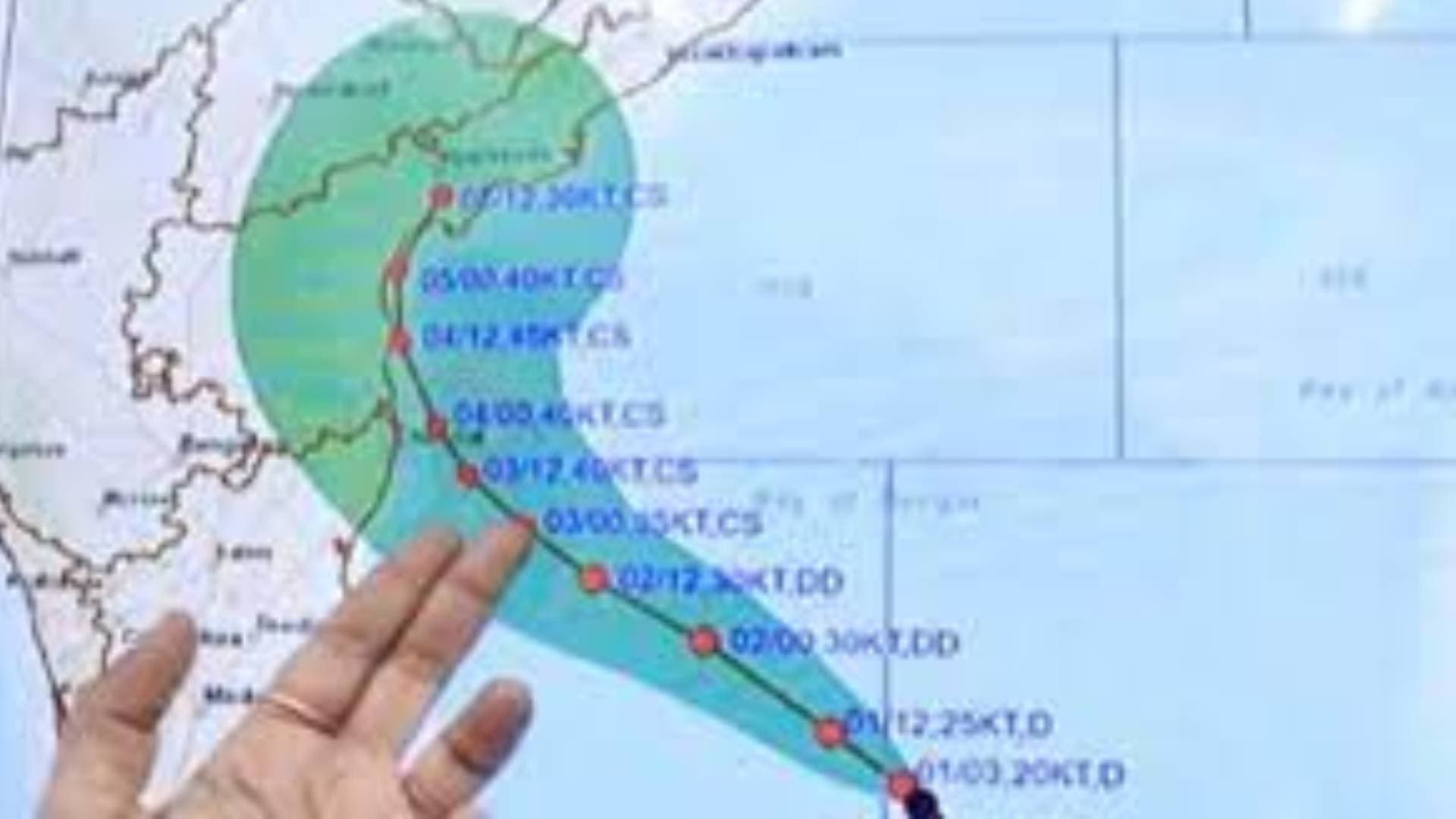 Cyclone Alert Issued For Andhra Pradesh, Adjoining North Tamil Nadu Coasts