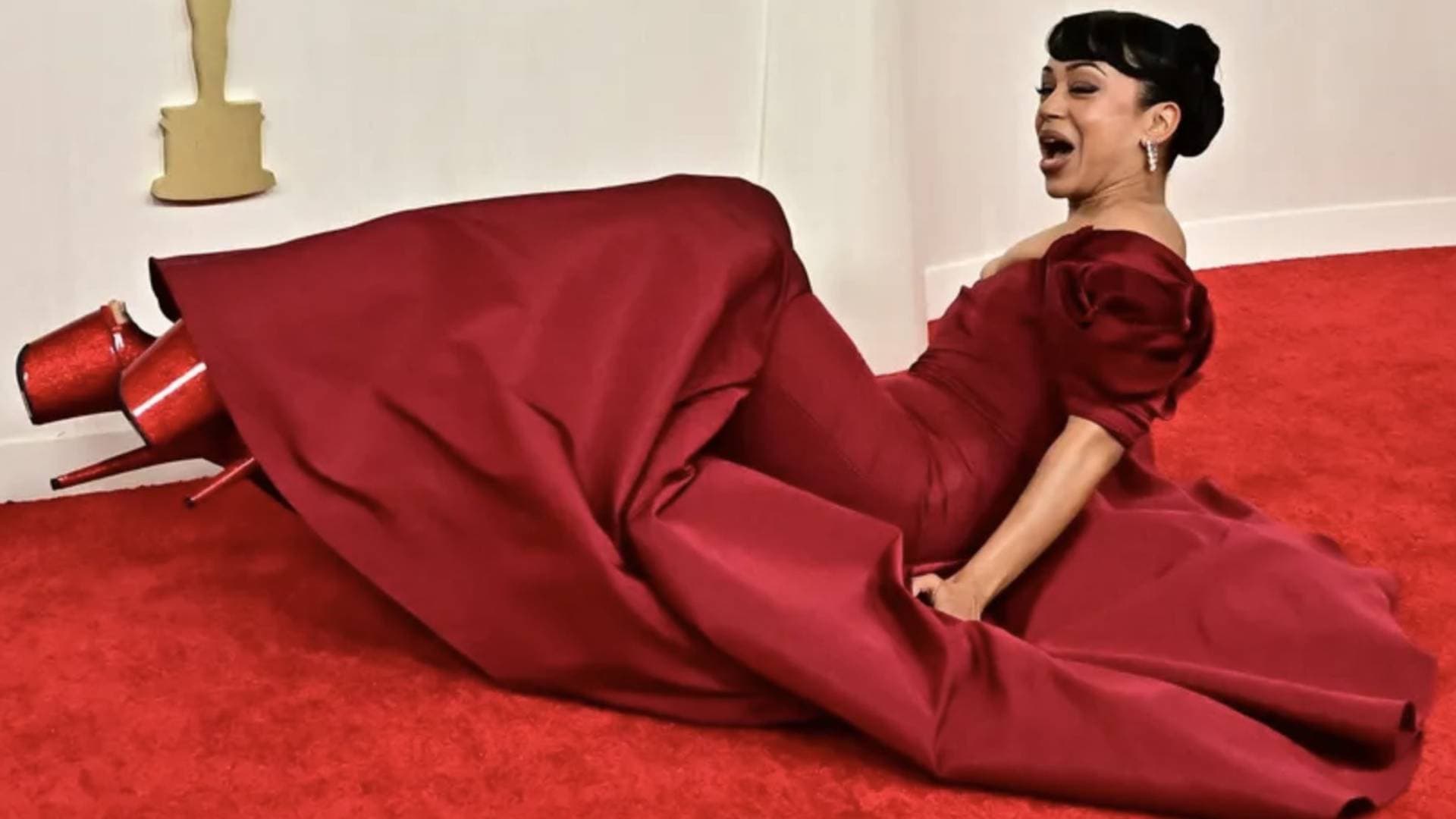 Oscars 2024: Liza Koshy Handled Her 'Oops Moments' At Red Carpet Like A Pro