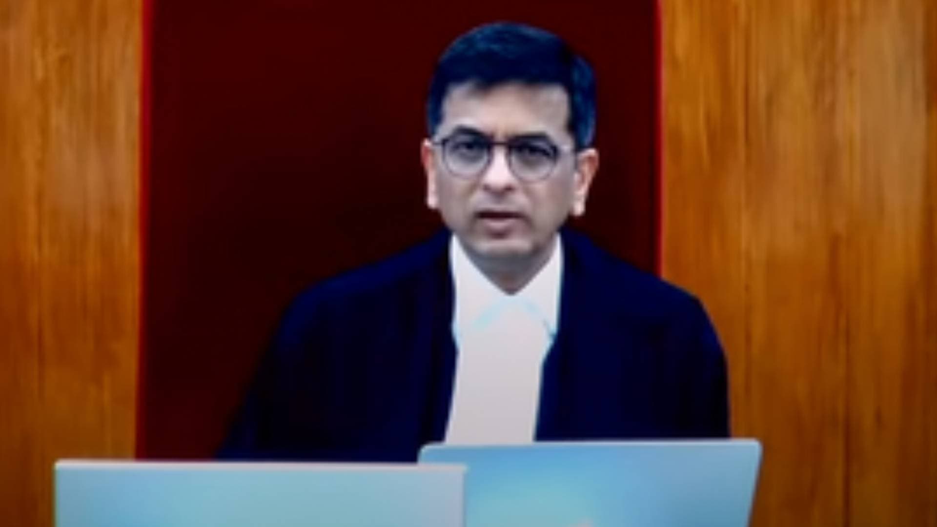 Lawyers, parties in-person to receive SC case-related messages on WhatsApp, announces CJI