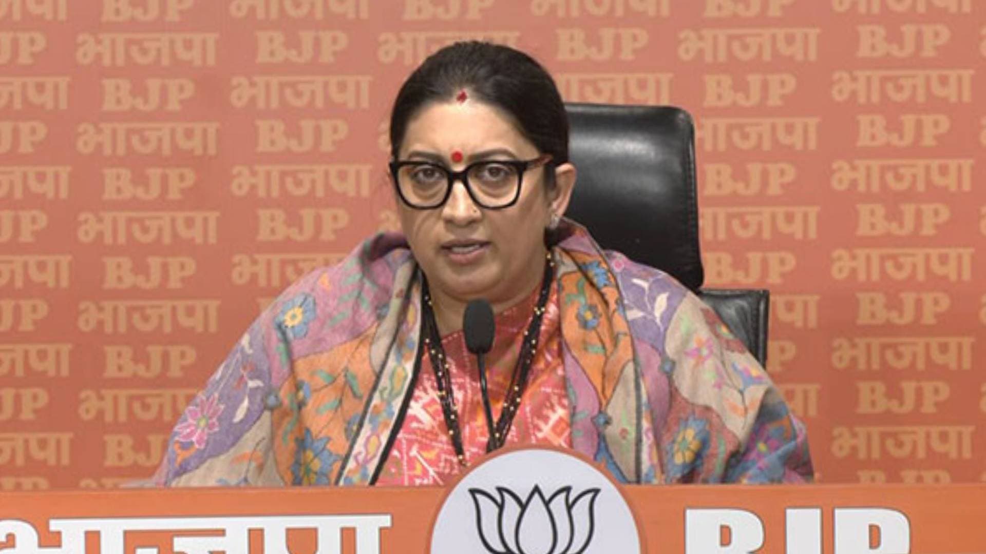 "Mamata Known For Genocide of Hindus": Smriti Irani Over Sandeshkhali Issue