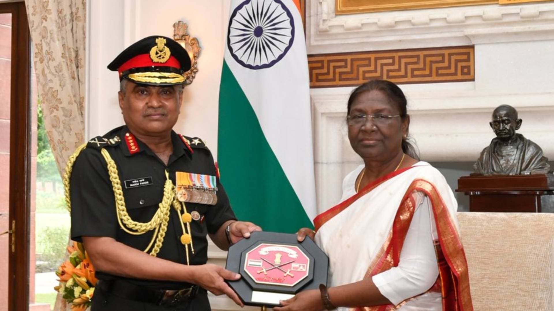 Army Chief Manoj Pande Calls On President Murmu In Delhi