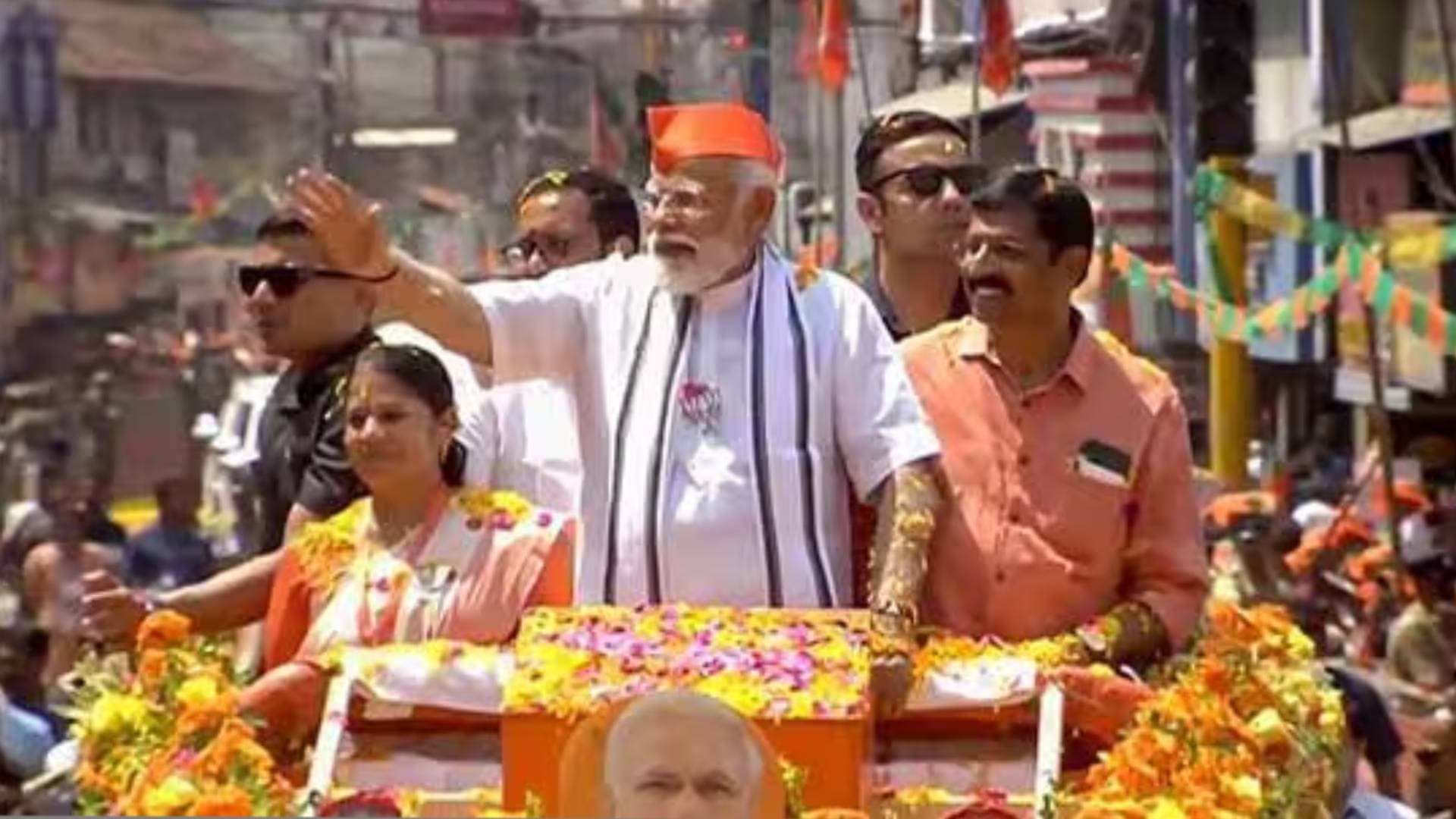 Kerala: Prime Minister Modi Holds Roadshow In Palakkad
