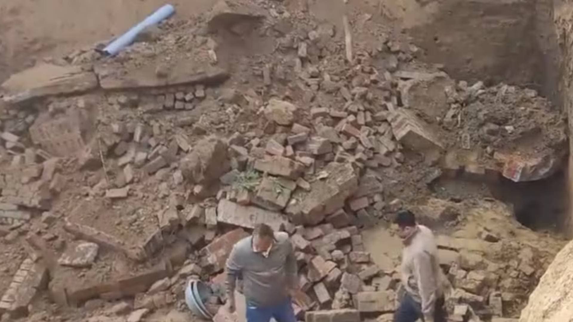 Temple Wall Collapses In Gurugram, Five Workers Feared Trapped