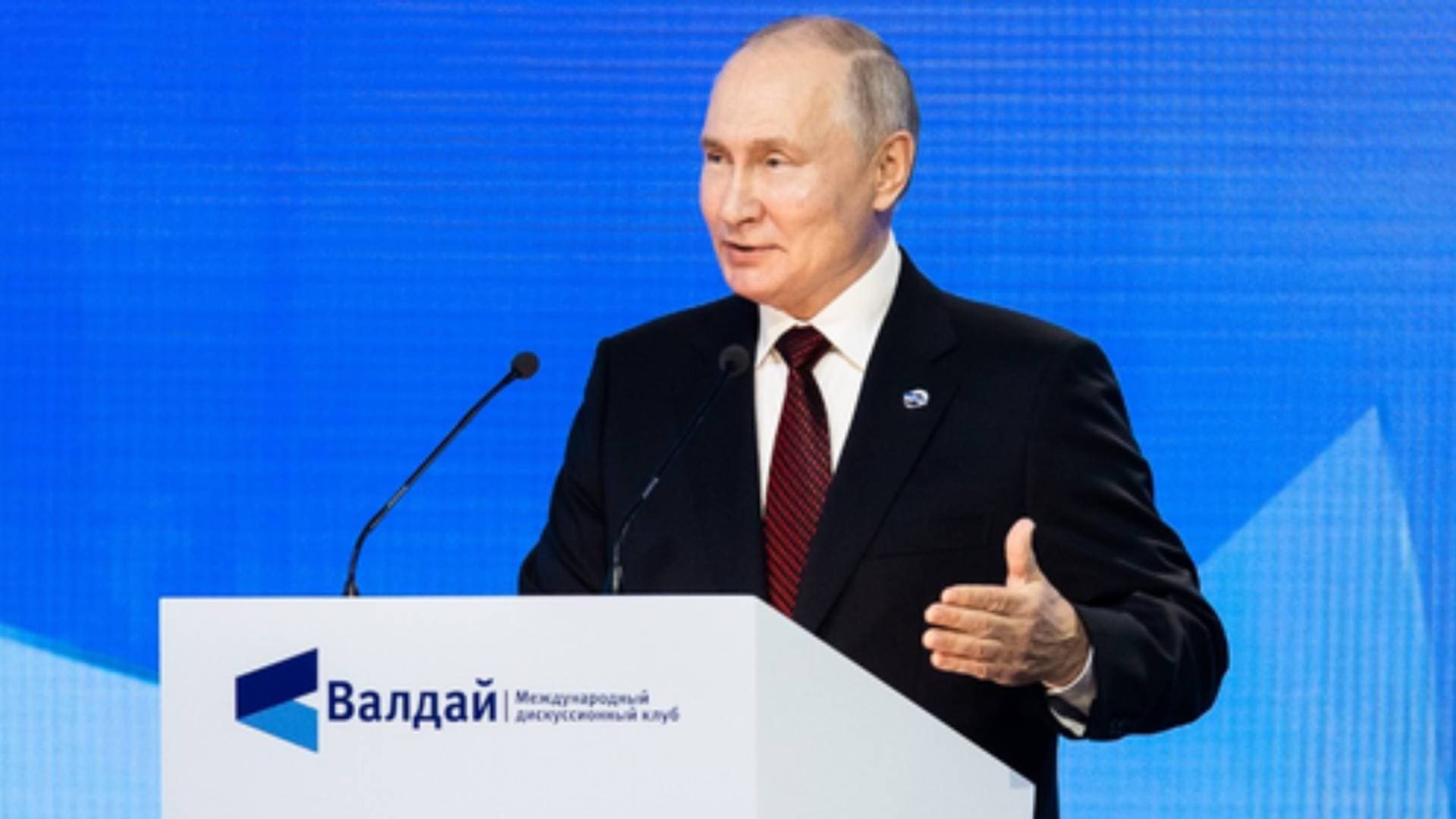 Russian presidential poll: Set to secure 5th term, Putin delivers 'victory speech'
