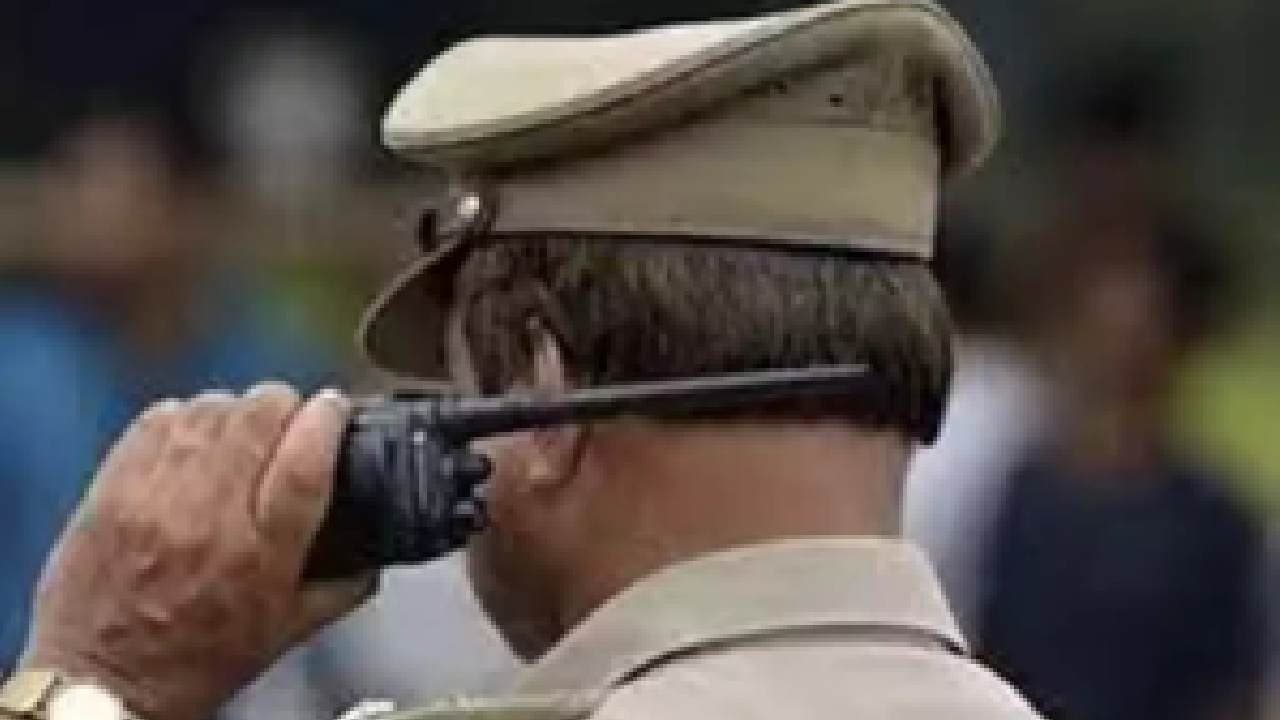 Election officials seize diamond, gold, silver articles worth Rs 4 cr in Karnataka