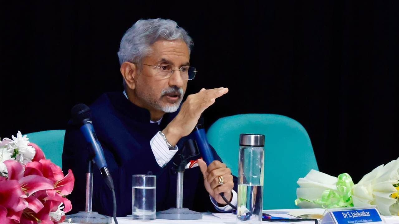 EAM Jaishankar hits out at Congress, DMK on Katchatheevu issue