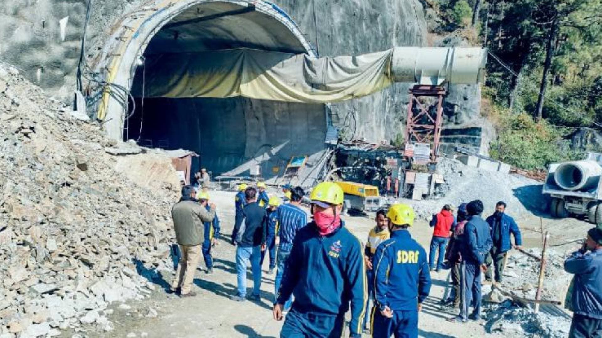 Yamunotri Tunnel Collapse: Efforts Underway To Rescue 40 Workers