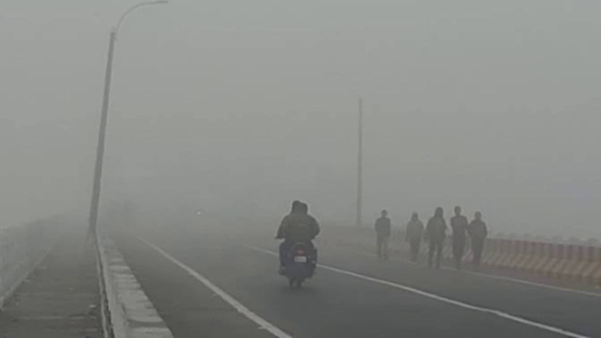 Bhubaneswar, Cuttack Shivers In Bone Chilling Cold