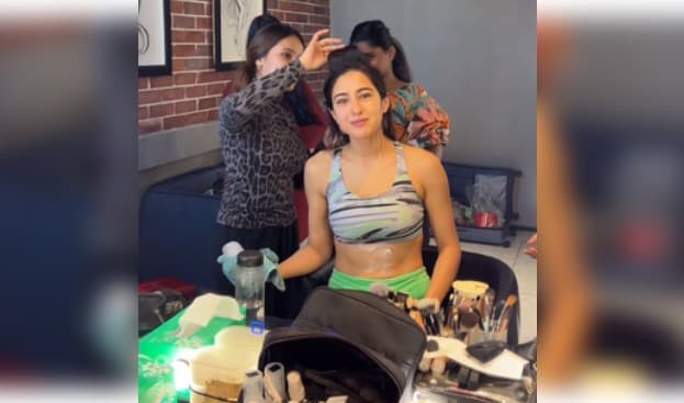 Sara Ali Khan Suffers Minor Burn Injury During Film Promotions