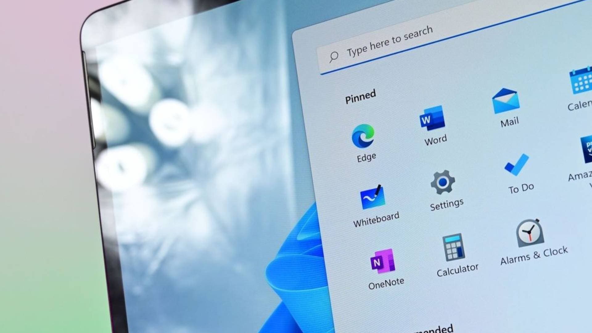 Microsoft Lets Users Uninstall Edge & Bing, Disable Ads On Windows 11