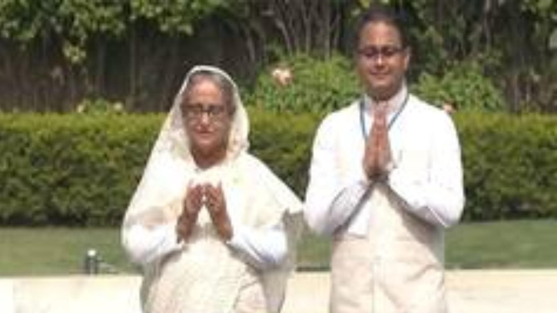 Bangladesh PM Sheikh Hasina Pays Homage To Mahatma Gandhi At Rajghat