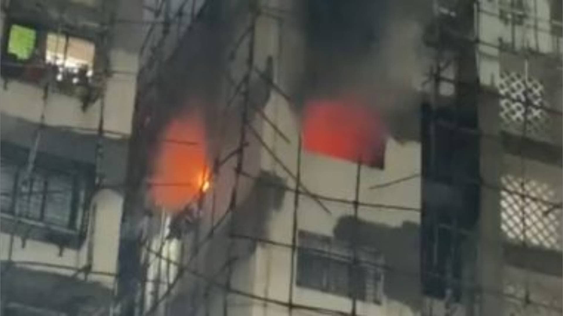 Woman Dead, 26 Rescued After Fire Breaks Out At Residential Building In Delhi'S Shakarpur