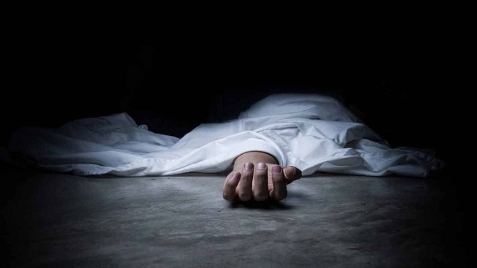 Sambalpur: Dead Body Of GRS Found On Village Road, Murder Suspected