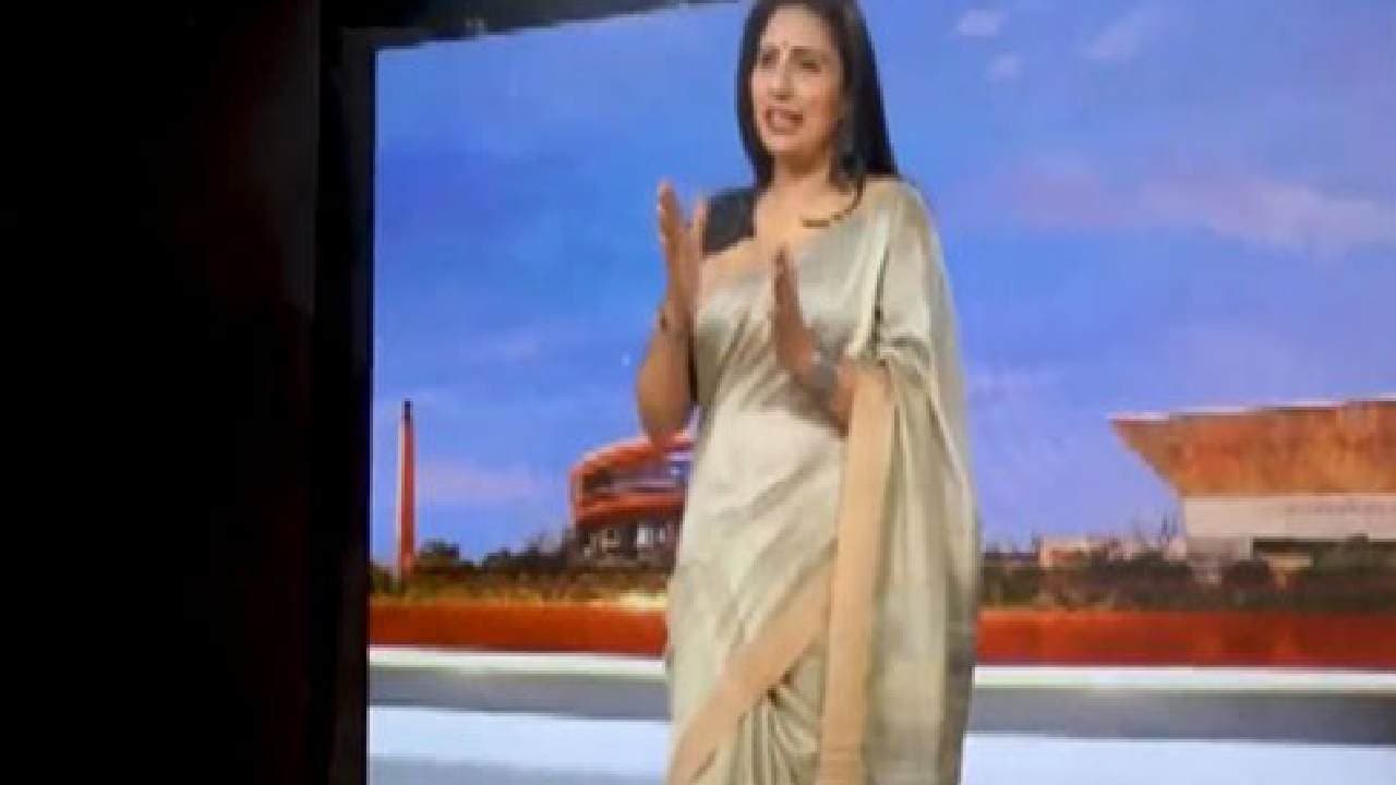 Doordarshan News Anchors To Wear Khadi Attire To Carry Forward India's Heritage