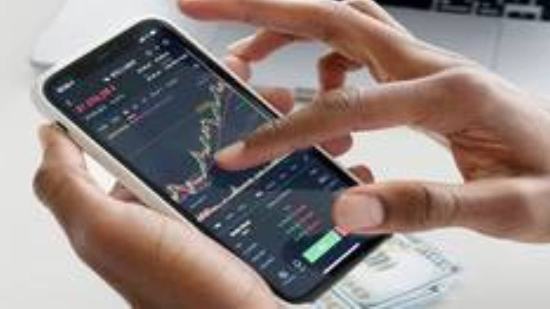 Indian Stocks Back In Green After Tuesday's Bloodbath