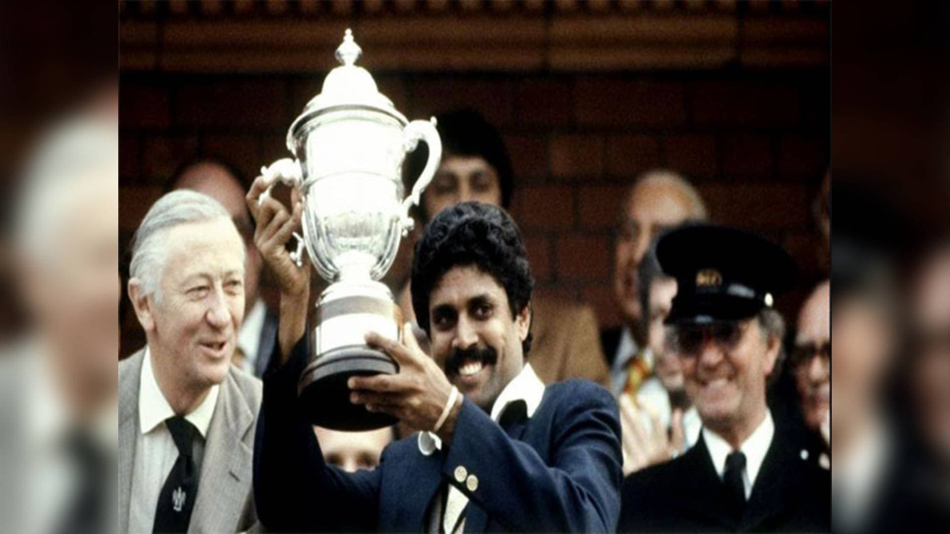 BCCI Extends Birthday Greetings To Kapil Dev