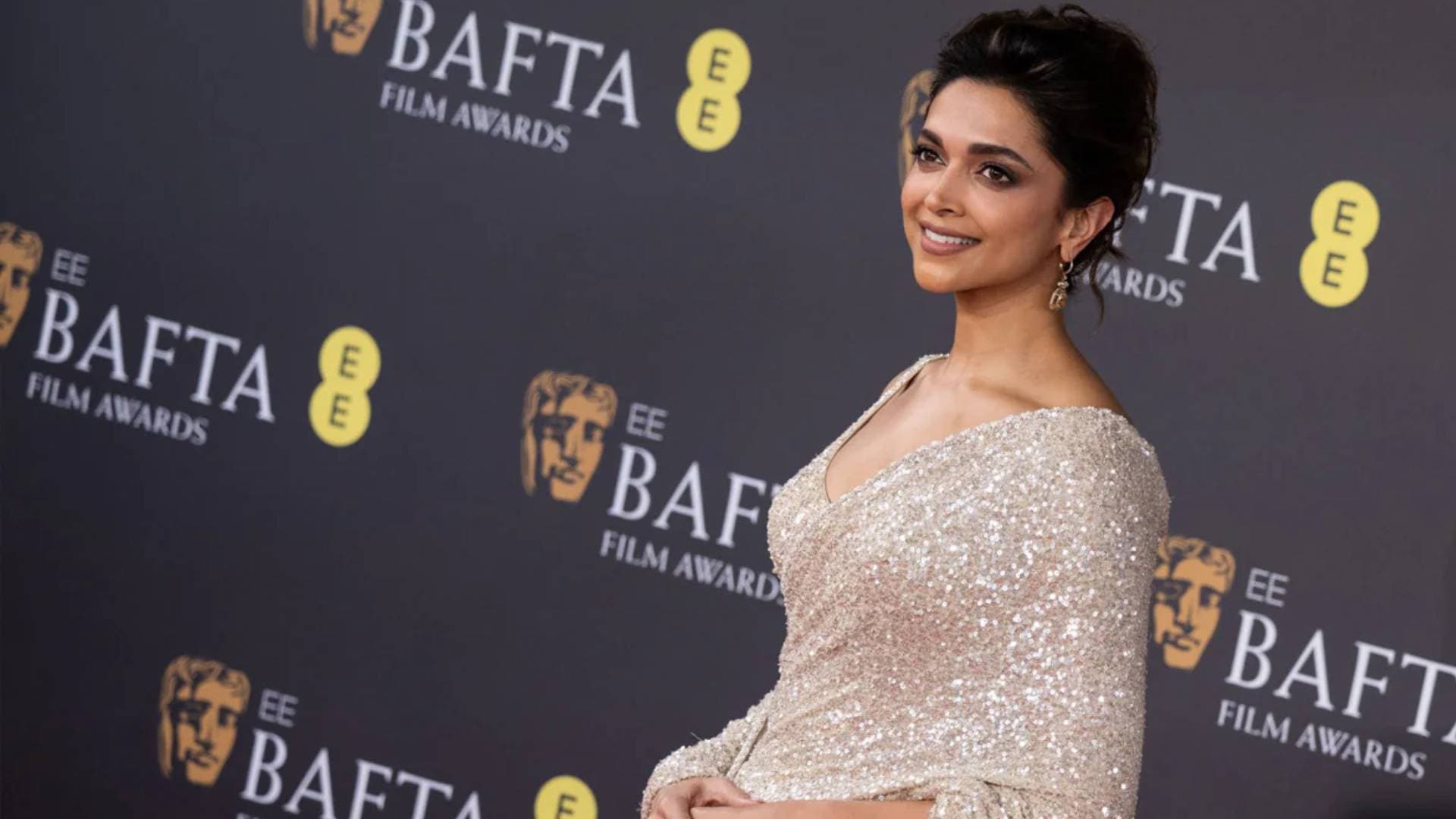 This Is How Ranveer Singh Reacted To Deepika Padukone's Look At BAFTA 2024