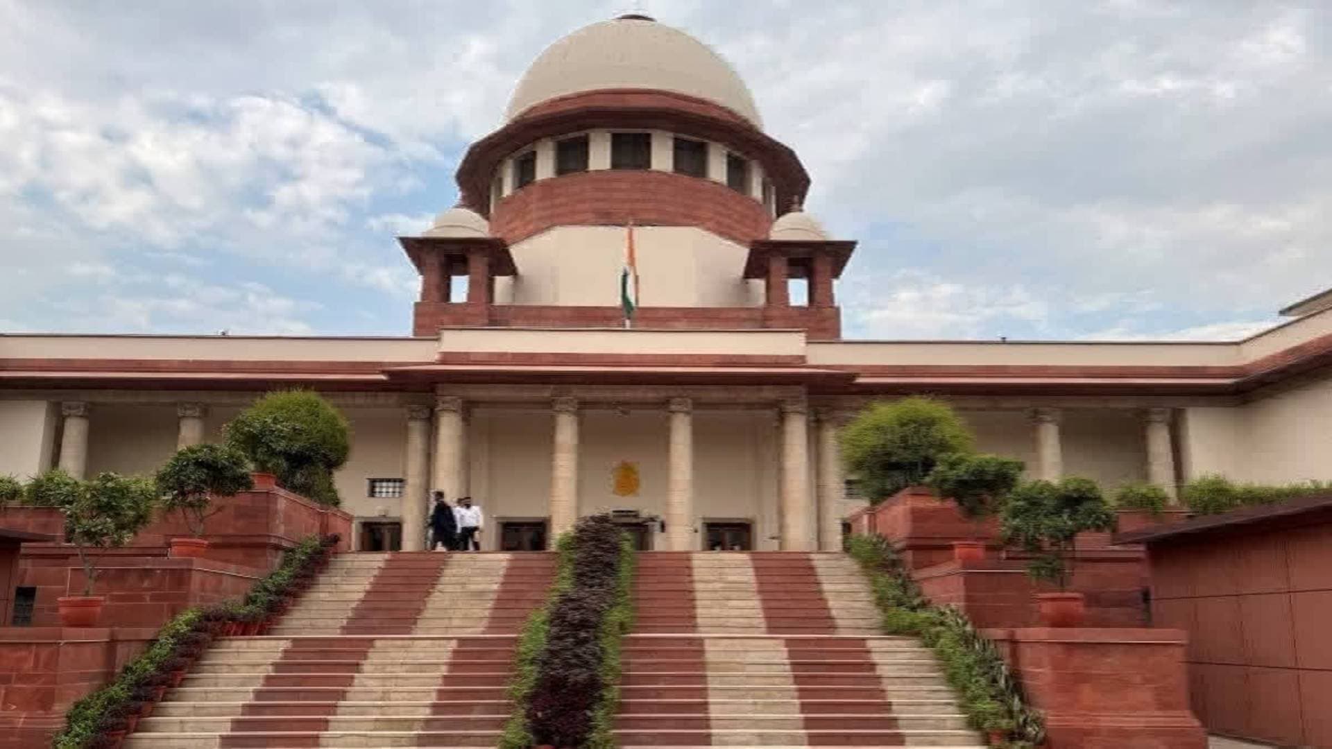 Citizens Living Besides Delhi-NCR Also Have Fundamental Right To Pollution Free Environment: SC