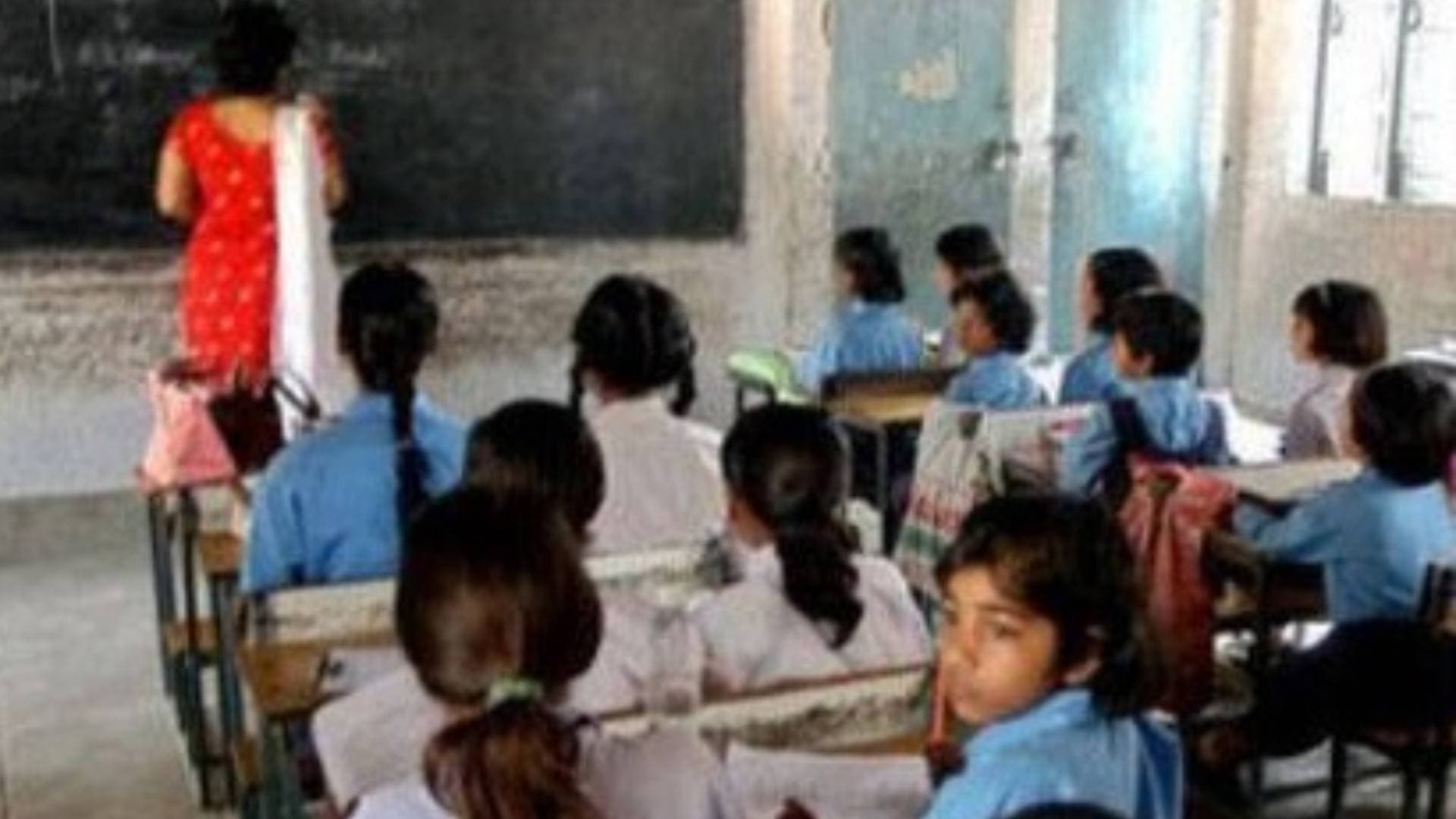To Check Proxies, UP Schools To Have Photos Of Teachers On Notice Boards