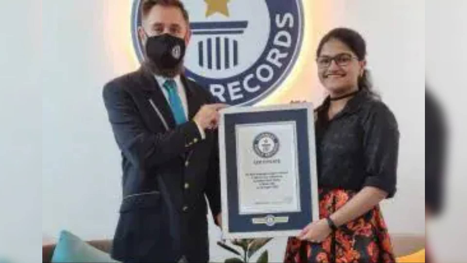 Kerala Woman Stuns The World By Singing In 140 Languages, Sets Guinness World Record