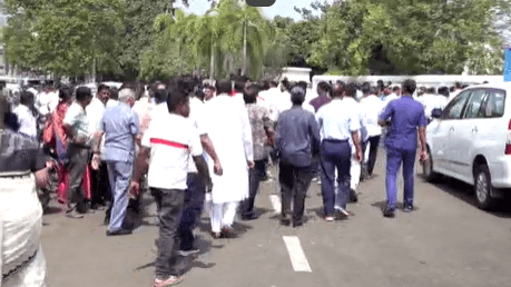 Dissidents In BJD On Rise; Ananta Jena, Tushar Opponents Visit Naveen Niwas
