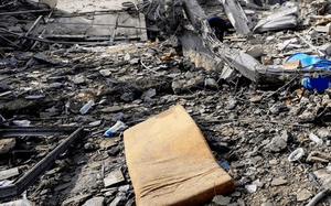 Gaza Death Toll Exceeds 25,000 Amid Unabated Fighting