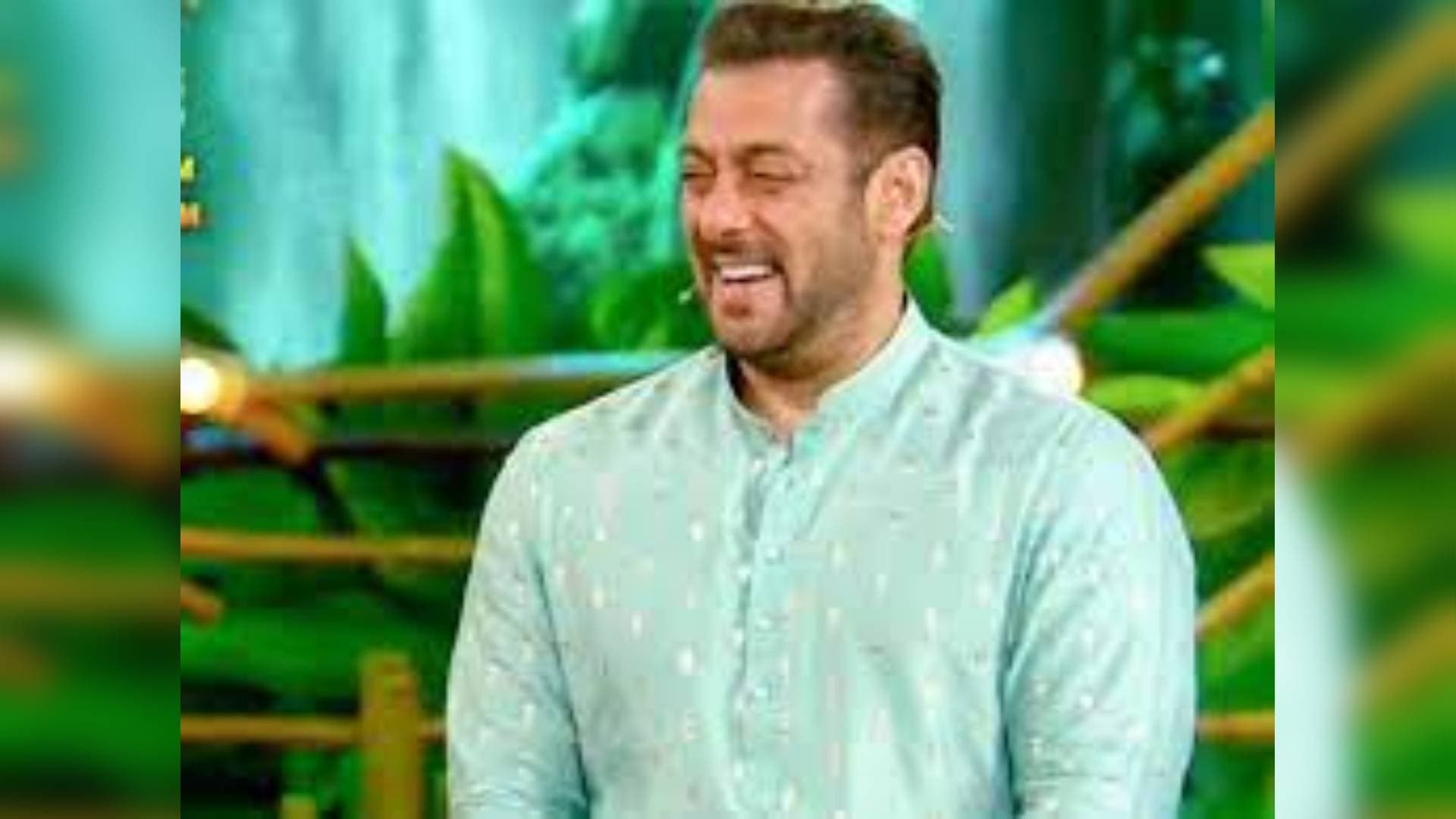 Salman Khan Arrives In Kolkata For 29th Kolkata International Film Festival