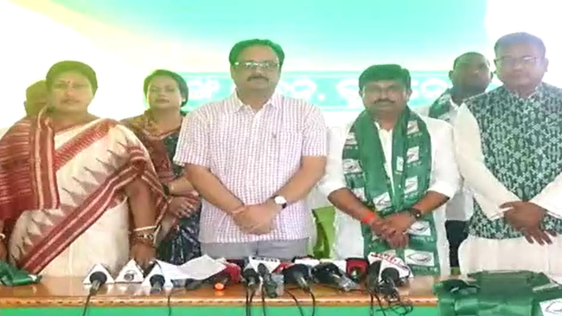 Khariar MLA Adhiraj Mohan Panigrahi Joins BJD