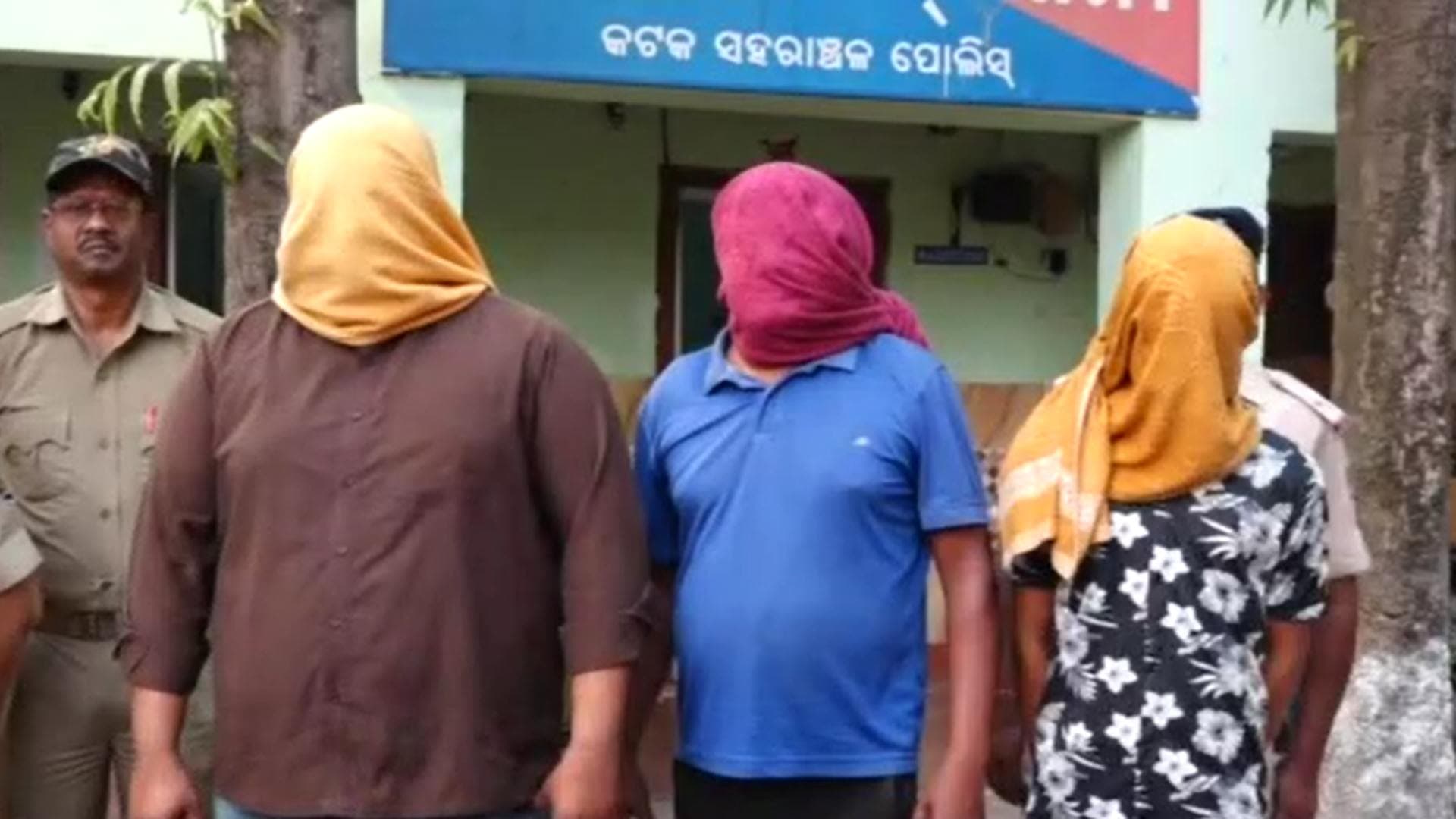 Cuttack Police Nab 3 Brokers From SCB Hospital