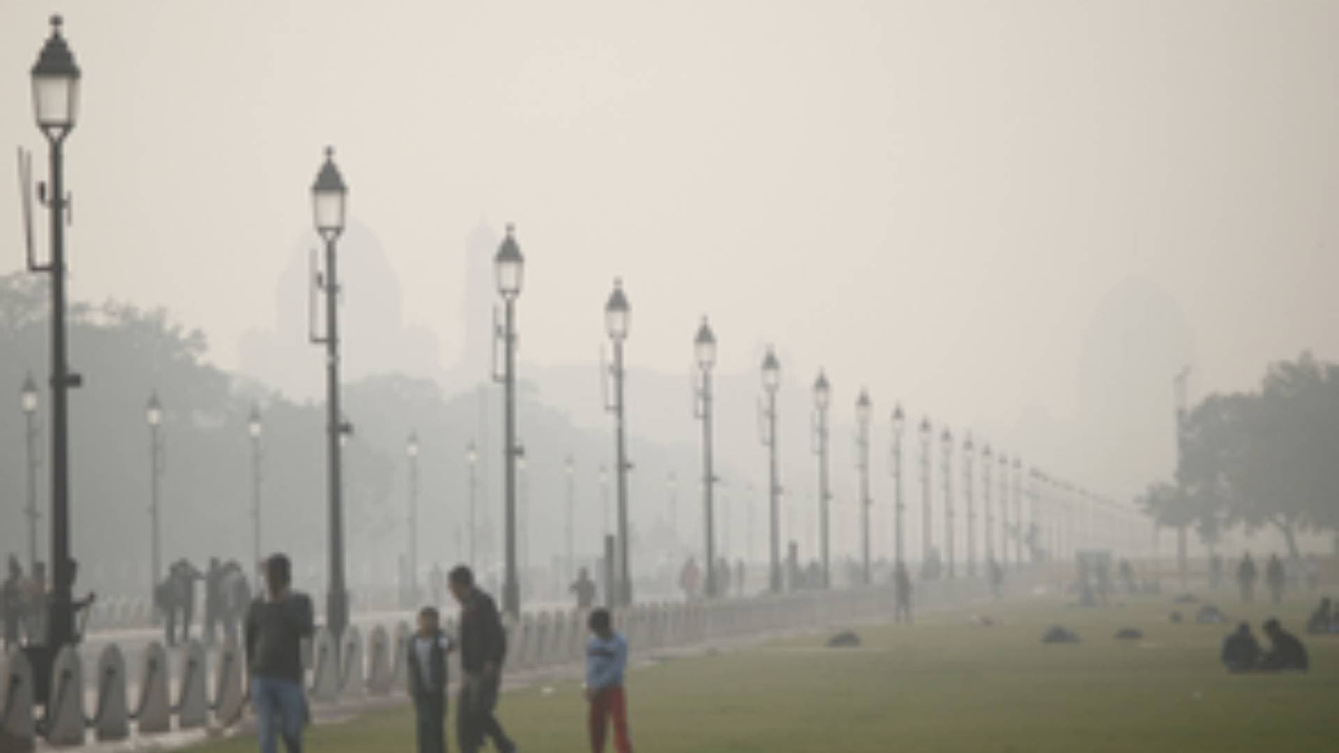 Delhi AQI Remains 'Very Poor', Min Temp Dips To 12.3 Degrees