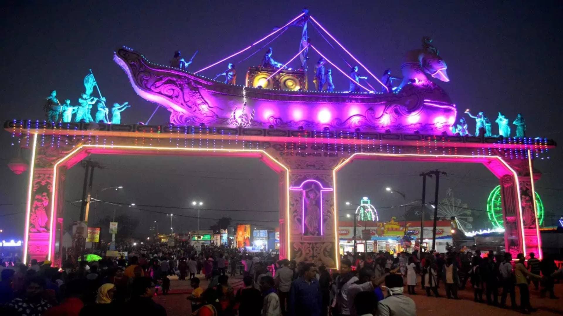 Baliyatra 2023: Mesmerizing Sand Art And Tunnel Aquarium Woos Visitors
