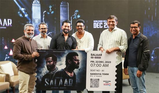 SS Rajamouli Grabs First Ticket for Salaar Premiere in Nizam; Bookings to Open Soon