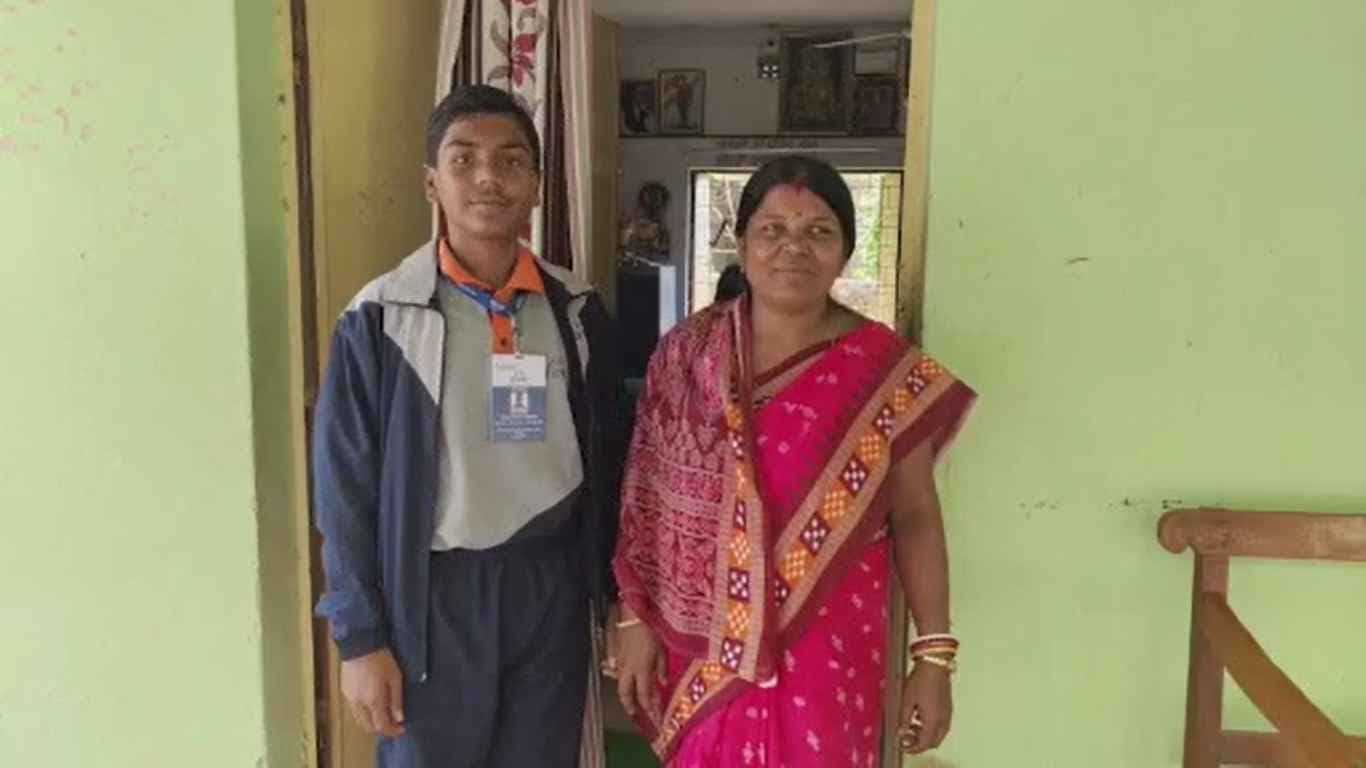 ଜାତୀୟ ସ୍ତରରେ ଚମକିଲେ ଓଡ଼ିଆ ପୁଅ