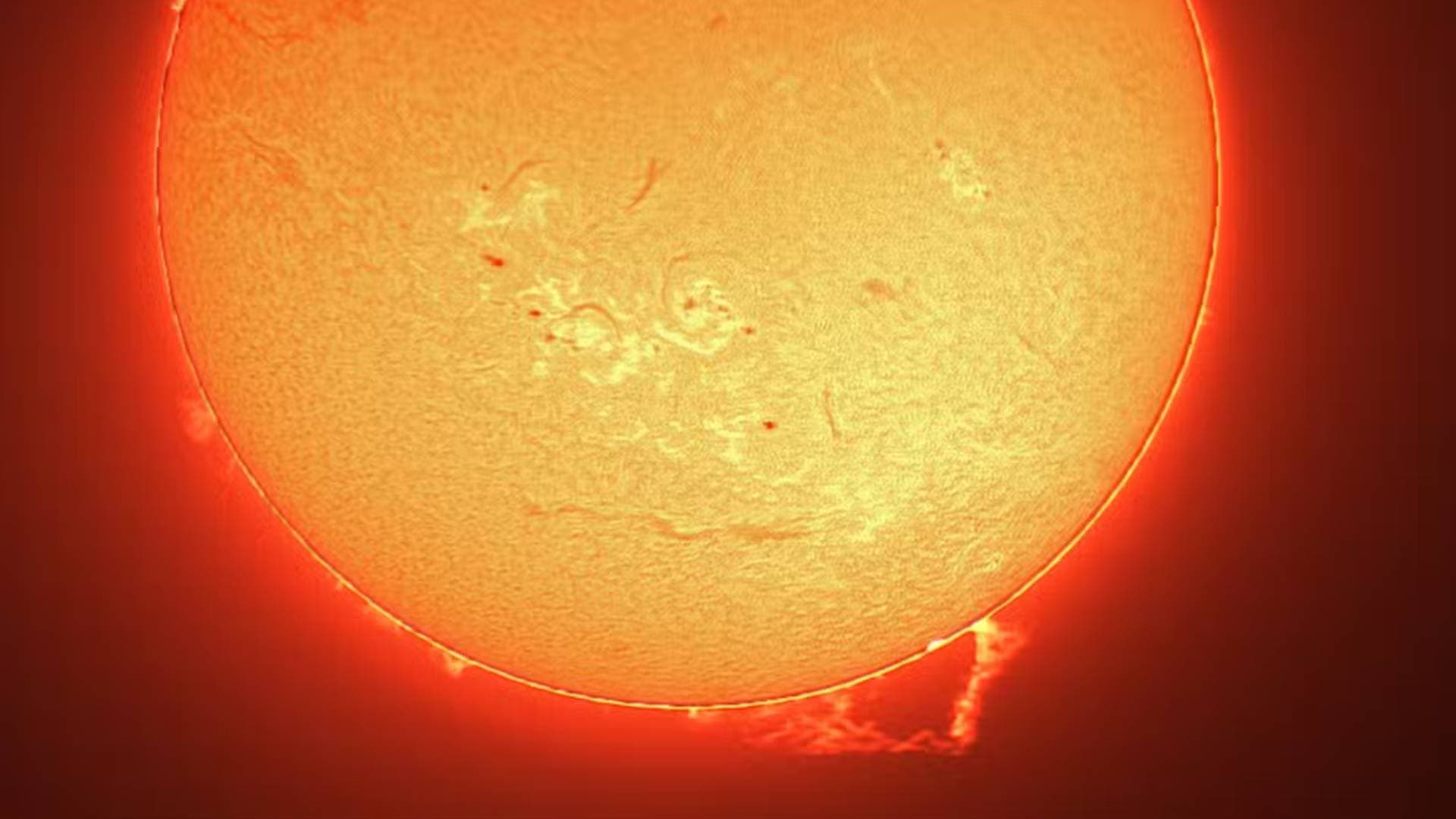 Earth On Alert: Sun Releases Strongest Solar Flare Of 2026, ISRO Warns Of Radio Blackouts