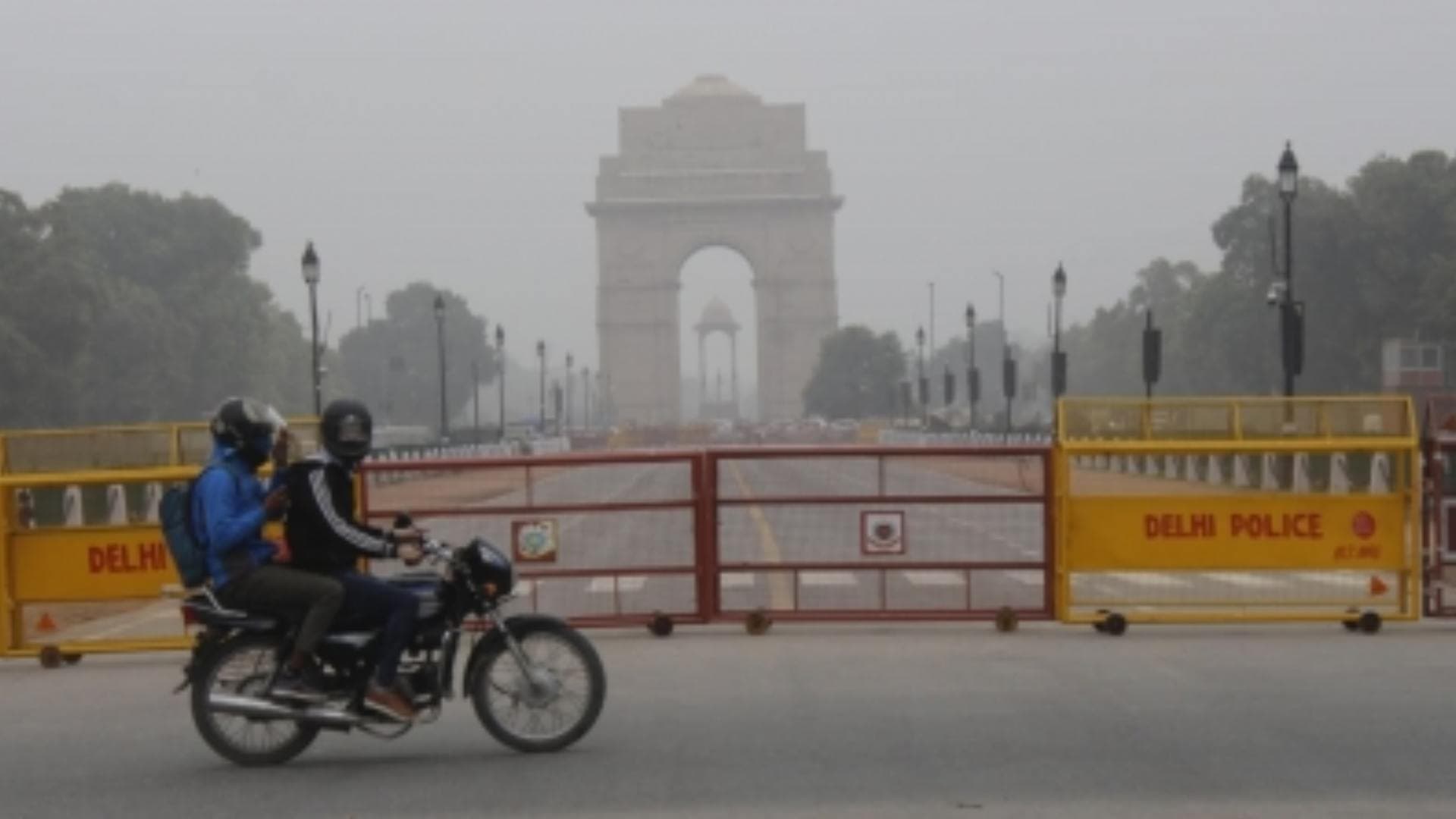 Delhi Records 8.8 Degrees As Minimum Temp, AQI Poor