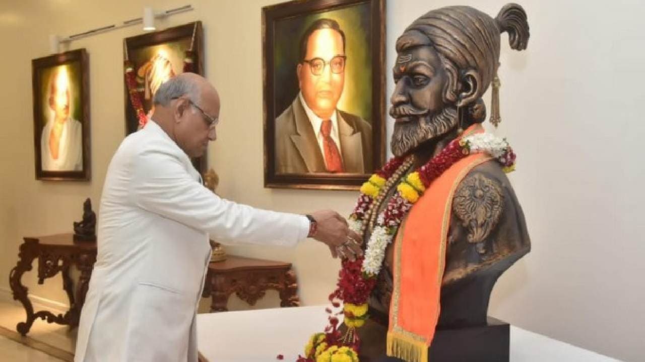 Maharashtra Governor Ramesh Bais Pays Tribute To Chhatrapati Shivaji On His Birth Anniversary