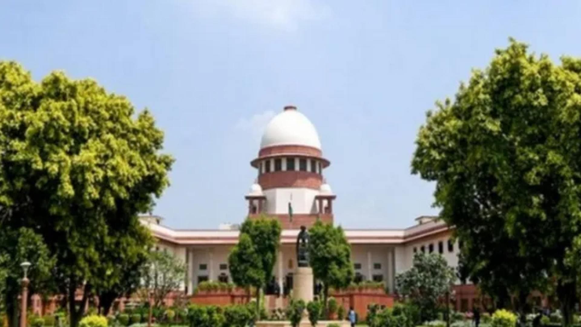SC Dismisses SBI's Application, Orders Bank To Disclose Data On Electoral Bonds By Tuesday