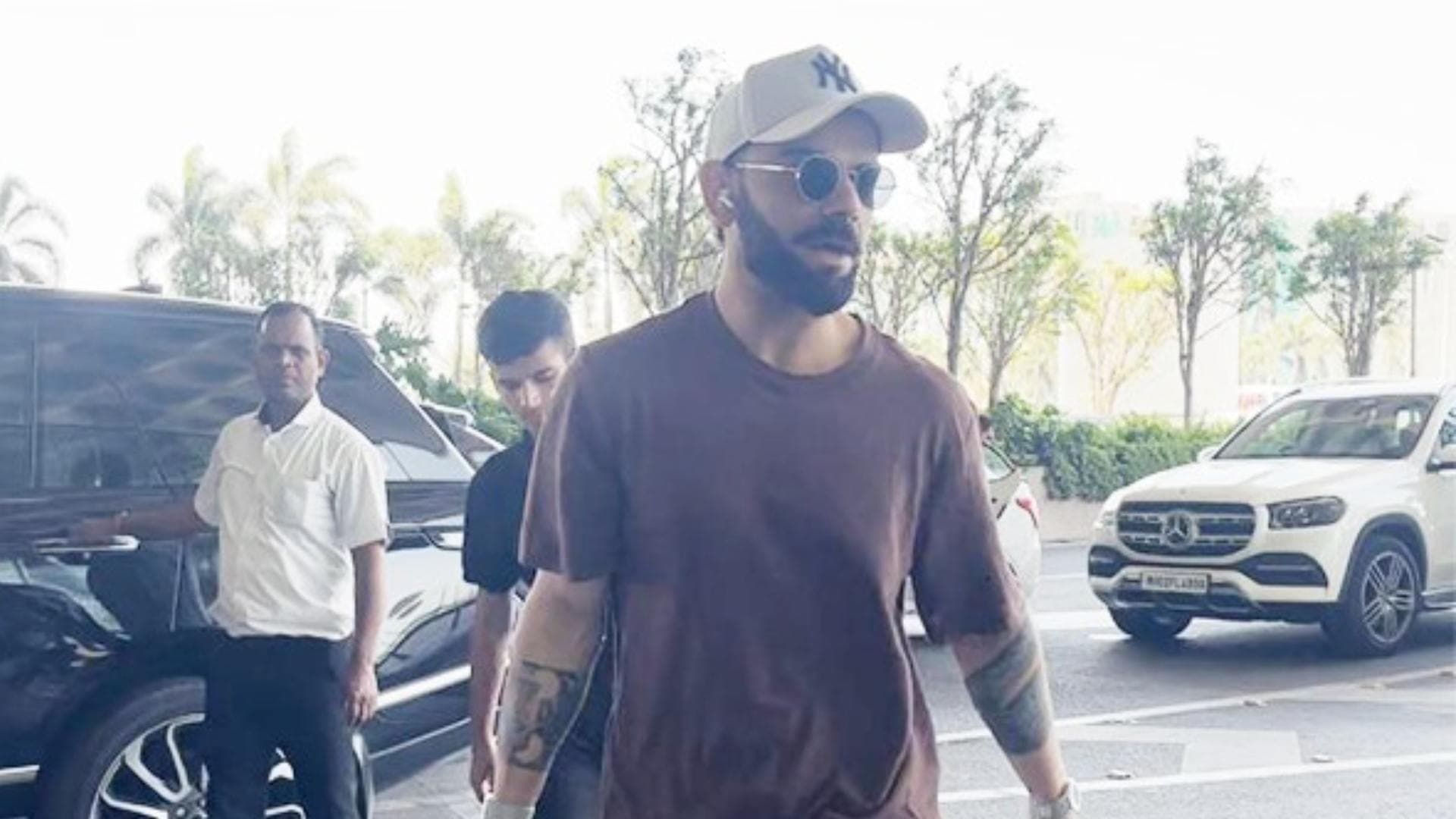 Virat Kohli Spotted At Mumbai Airport As Heads To Hyderabad For Next IPL Match