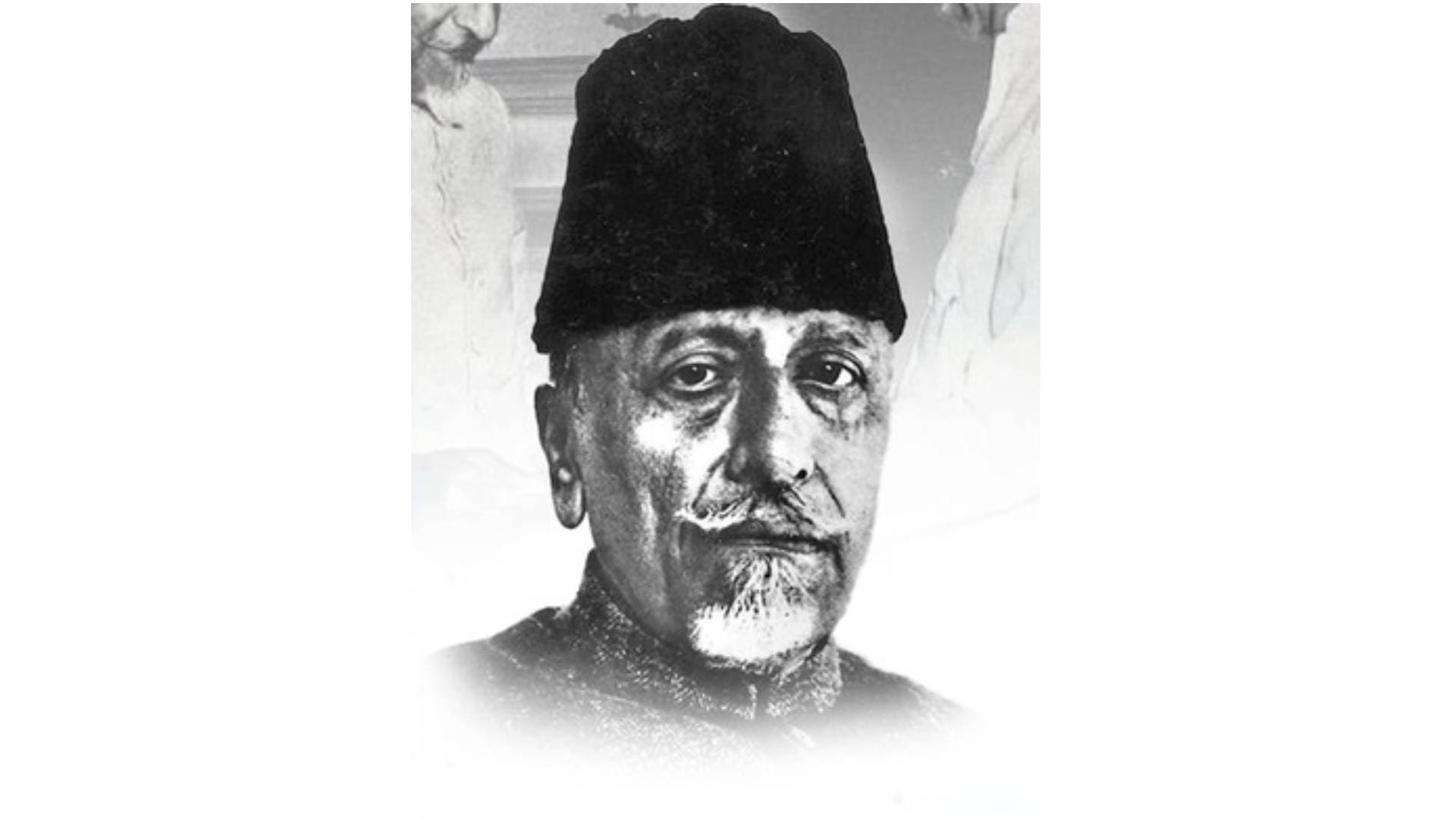 Modi Pay Tribute To Maulana Azad On His Birth Anniversary