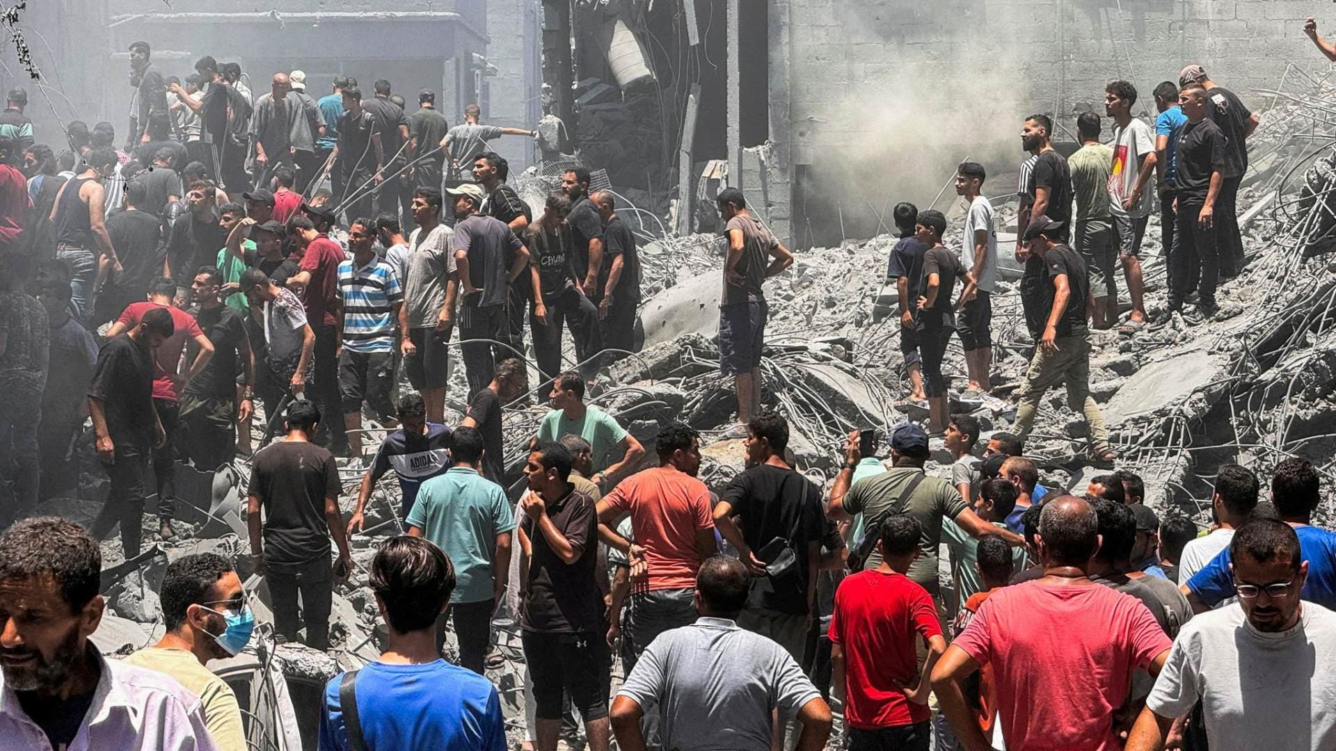 42 Palestinians Killed By Israeli Attacks On Gaza City