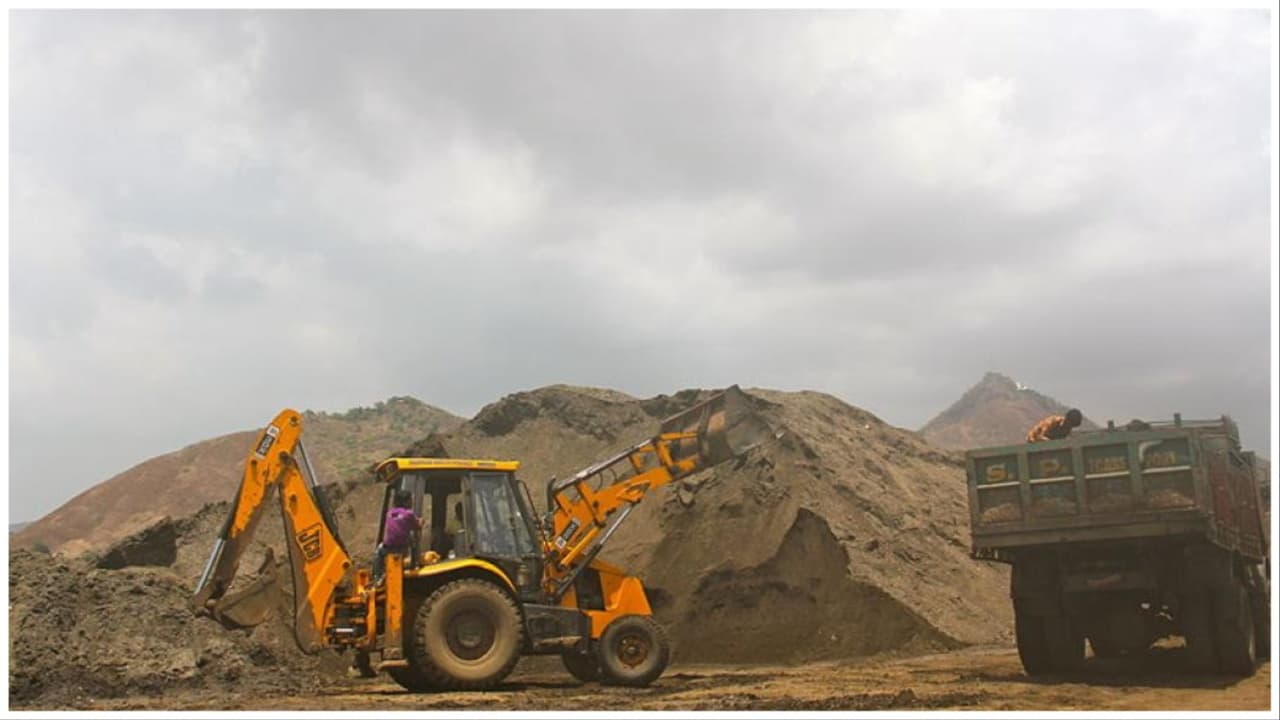 Illegal Sand Mining Racket Busted In Mayurbhanj