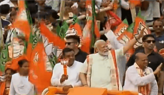 Puri Grand Road Saffronized As PM Modi Waves To Thousands In Roadshow