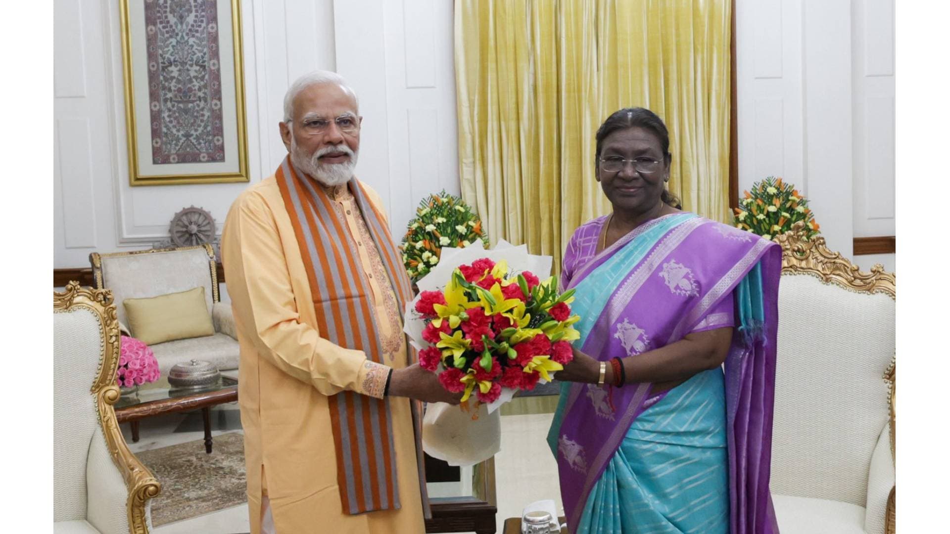 PM Modi Calls On President Droupadi Murmu On Occasion Of Diwali