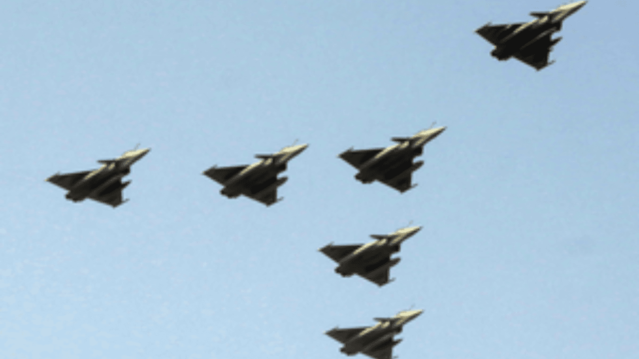 Sukhoi, Jaguar, Hawk, Chinook, and Apache To Participate In Exercise Vayu Shakti
