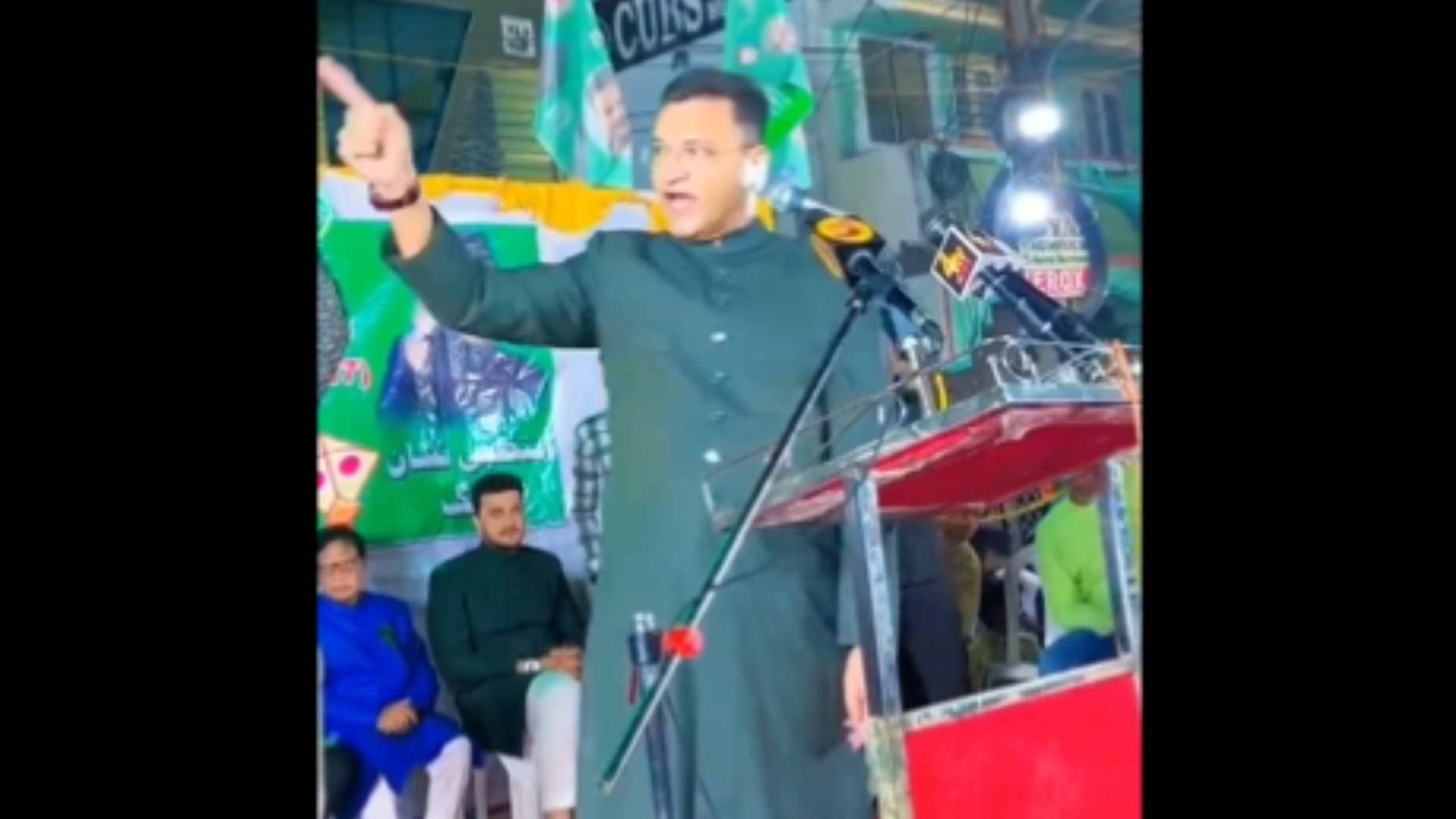 Akbaruddin Owaisi Booked For Threatening Police Officer