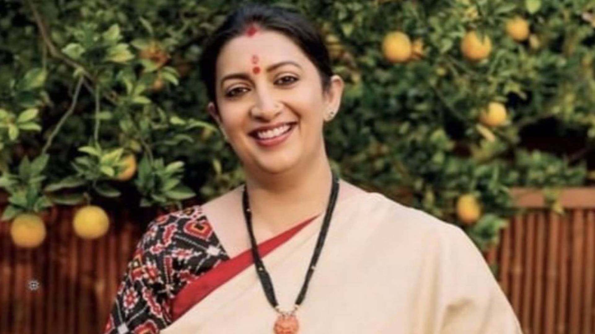 "Business Of Corruption Being Run In Mohabbat Ki Dukaan", Says Smriti Irani On Odisha I-T Raids